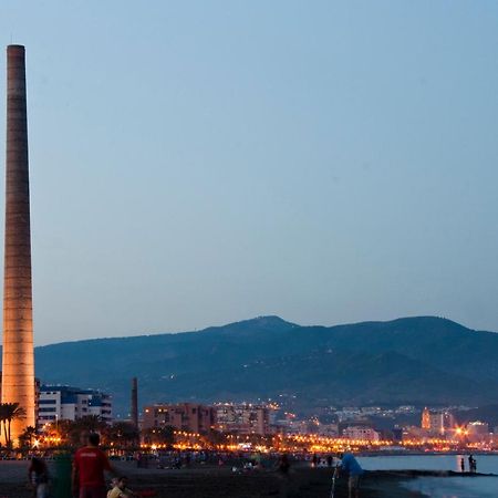 Piso Cerca De La Playa Málaga Exterior foto
