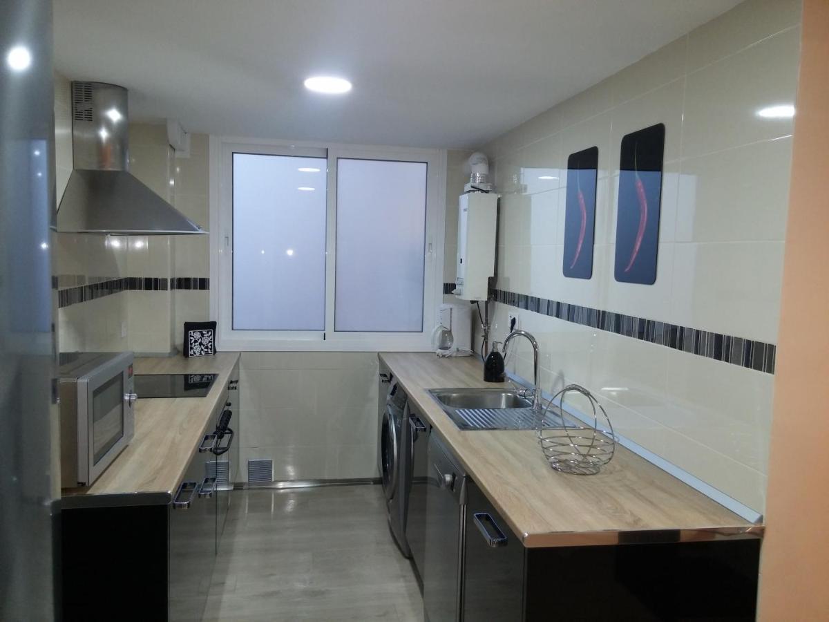 Piso Cerca De La Playa Málaga Exterior foto